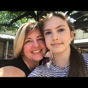 Meet your Posher, Kimberly